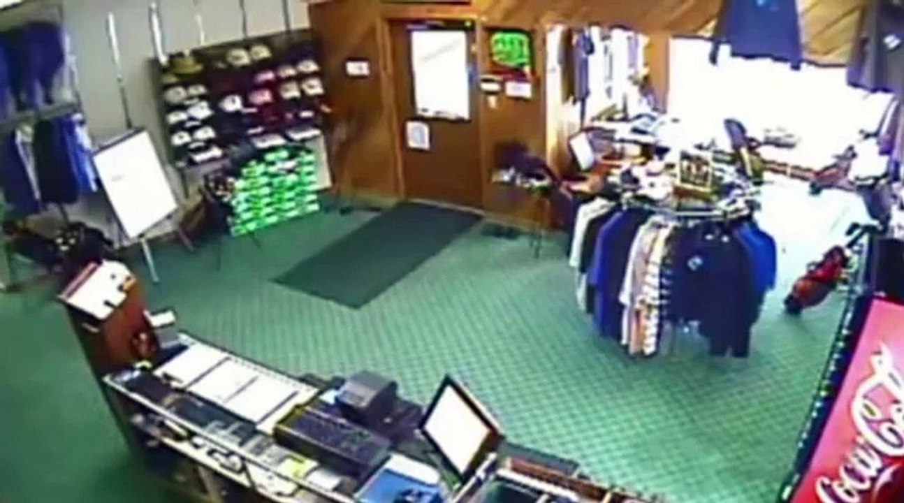 Funny World Compilation, Comedy Moments, Jokes fails Video of the November 2016 - YouTube_2