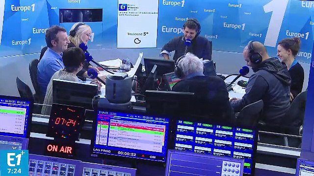 Claude Tazeur, policier municipal : Pas trop d'eau dans le Ricard, Brigitte. J'ai l'impression de boire un Pacific !