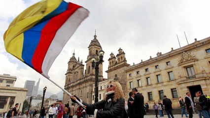 Colombie : l'accord de paix passe le cap du sénat