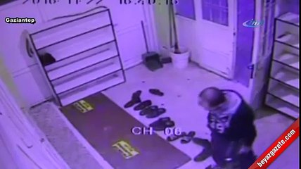 Camide ayakkabı hırsızlığı