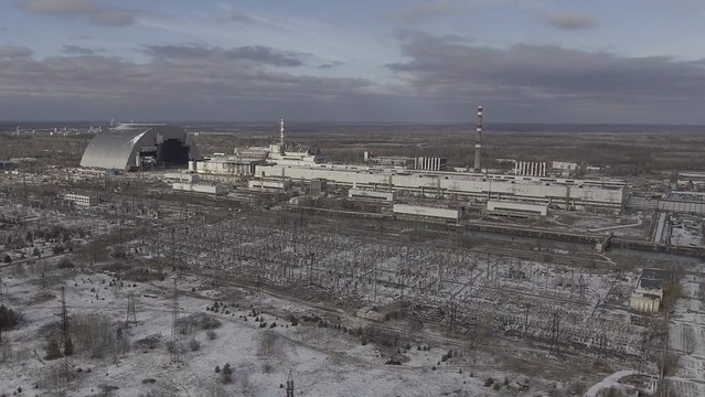 Timelapse du dôme qui recouvre le réacteur nucléaire de Tchernobyl
