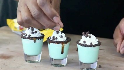 Drink Your Dessert With Tipsy Bartender&apos;s Mint Chocolate Chip Shots
