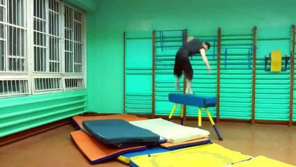 Amazing Gym Parkour and Freerunning 2015