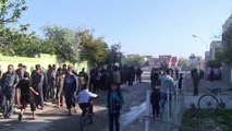 توزيع مساعدات لسكان الاحياء الشرقية في الموصل