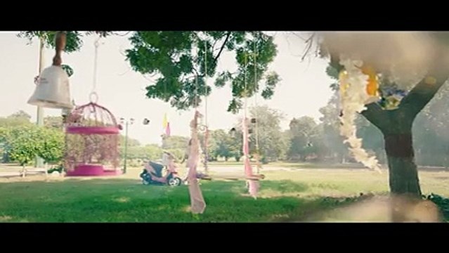 Urwa Hocane New Music Video “Ao Lay Kar Chaloun” Going Viral on Internet