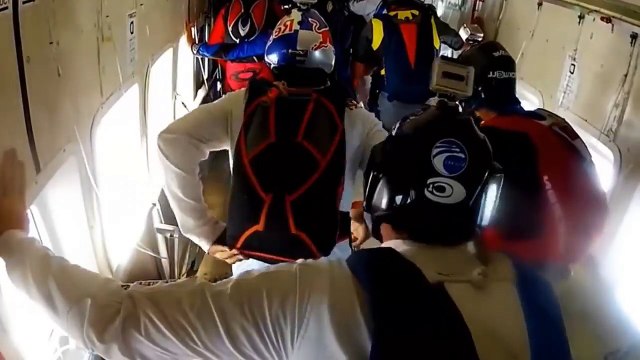 Kwork - отличный сервис фриланс-услуг. Флаг Kwork