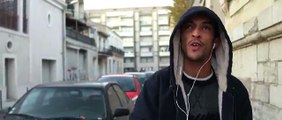 DEMI PORTION - 2 CHEZ MOI (clip officiel)