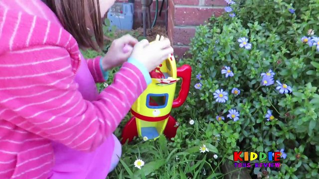 CARELESS DAD Crushes Peppa Pig Rocket Under Car, Peppa Pig Spaceship Crushed Under Car Wheel