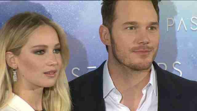 Passengers , ciencia ficción con Chris Pratt y Jennifer Lawrence