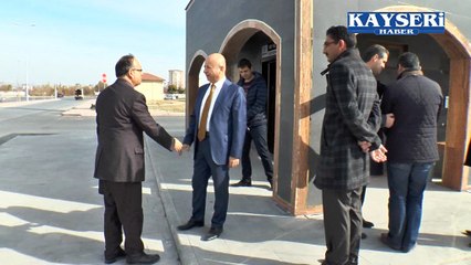 KOCASİNAN BELEDİYESİNDEN SELÇUKLU MİMARİSİNE UYGUN KEMERLİ ŞADIRVAN