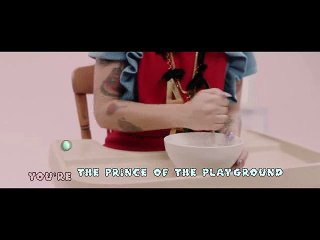 Melanie Martinez - Alphabet Boy/ Invertido