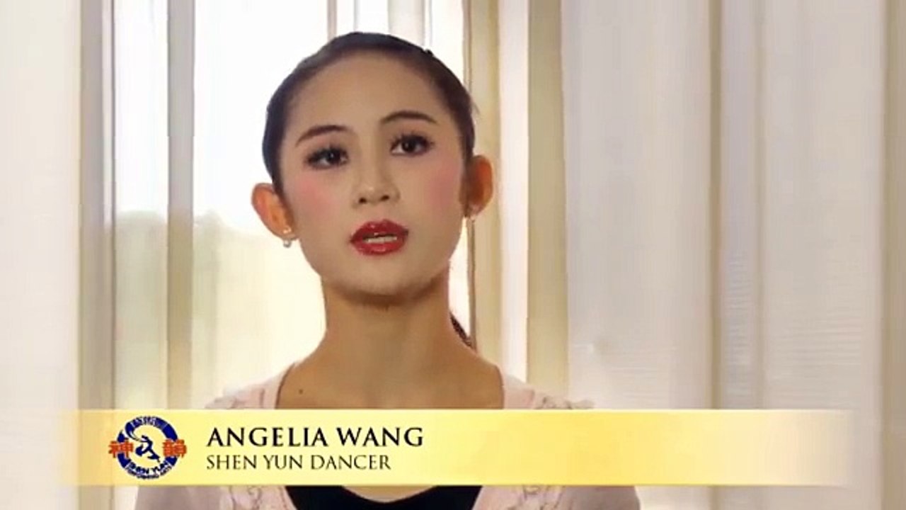 Classical Chinese Dance  - Shen Yun Dancer