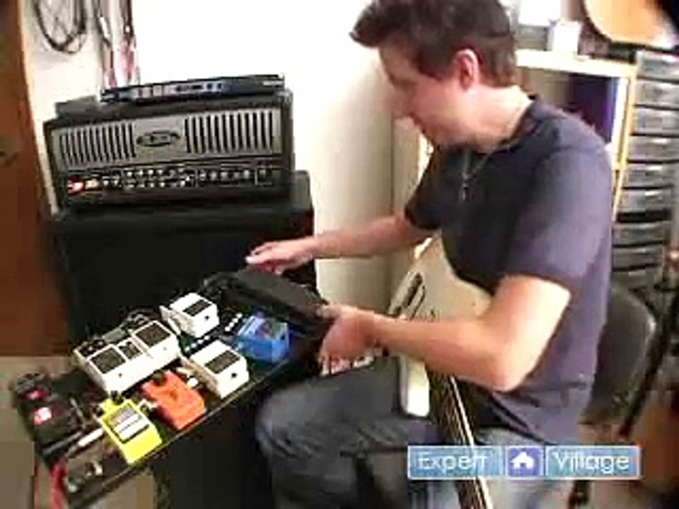 How to Use a Guitar Effect Pedal : Wah Wah Effects for the Electric Guitar