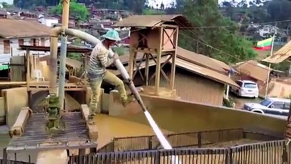 Zümrüt Yakut Nasıl Cıkarılır  Cok İlginc..