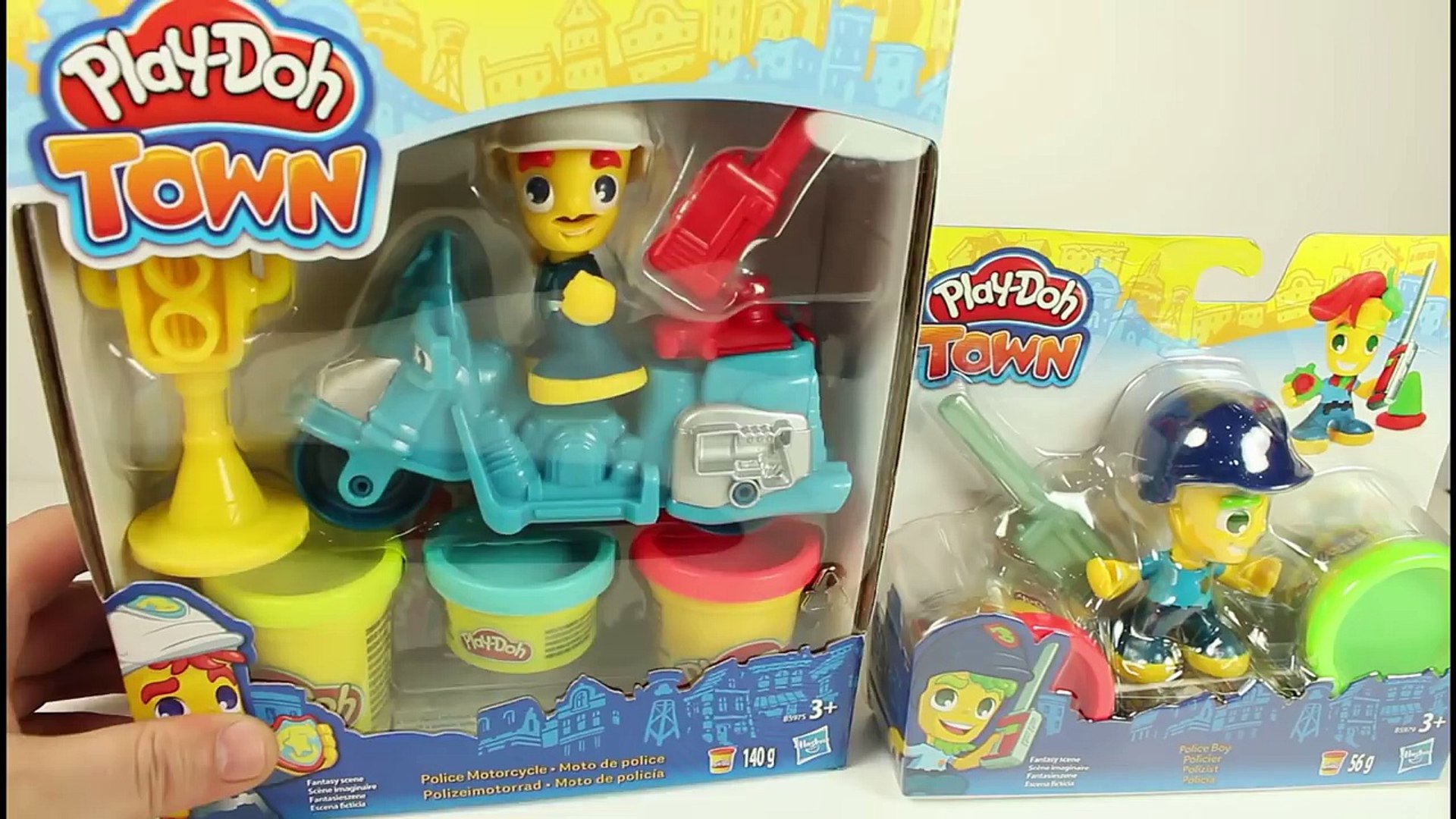 Play-Doh Town Police Motorcycle Hasbro Play-Doh Play Set NEW IN BOX 