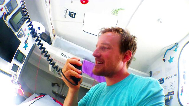 D25 : Radio exchange between Conrad Colman and Kojiro Shirashi / Vendée Globe