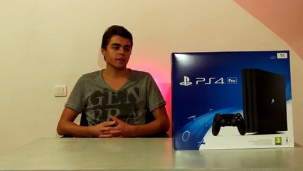 PS4 Pro - Unboxing de la console la plus puissante du MONDE !