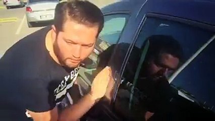 Araba pertli 98'de üç tane takla atmış  =)