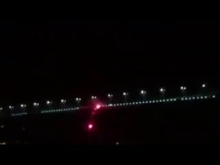 Köprüye asılan Beşiktaş bayrağı yakıldı