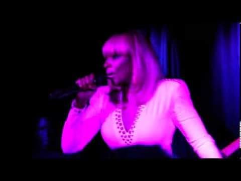 Mary J. Blige Performs at PAPER's 7th Annual Nightlife Awards