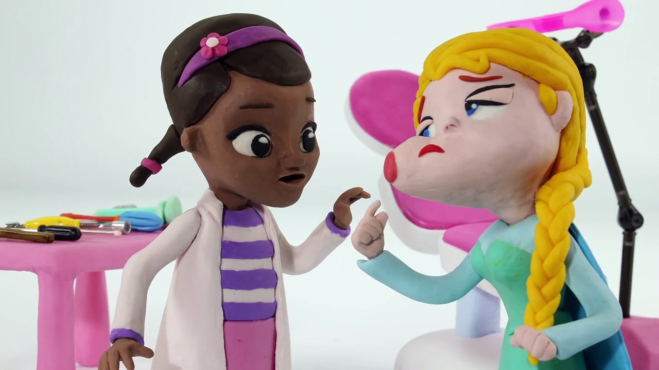 Frozen Elsa in Red Dates w/ Spiderman Frozen Elsa Does Make Up Superhero Prank Movies Clay Animation