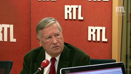 Présidentielle 2017 : "Emmanuel Macron peut être Chevènement ou Bayrou" pour Alain Duhamel