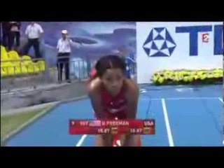 Interview flash : Murielle Ahouré juste après son exploit au 100 féminin à Moscou