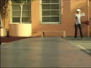 Elissa Steamer - 411VM Feature