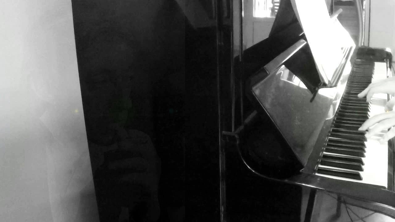 Gainsbourg au Piano - Dépression au dessus du jardin