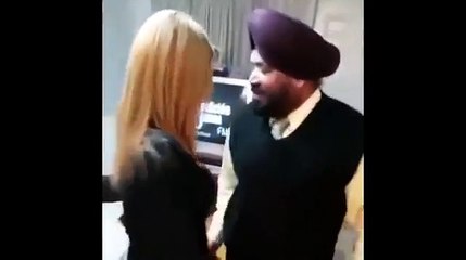 Desi Banda Gori Mem