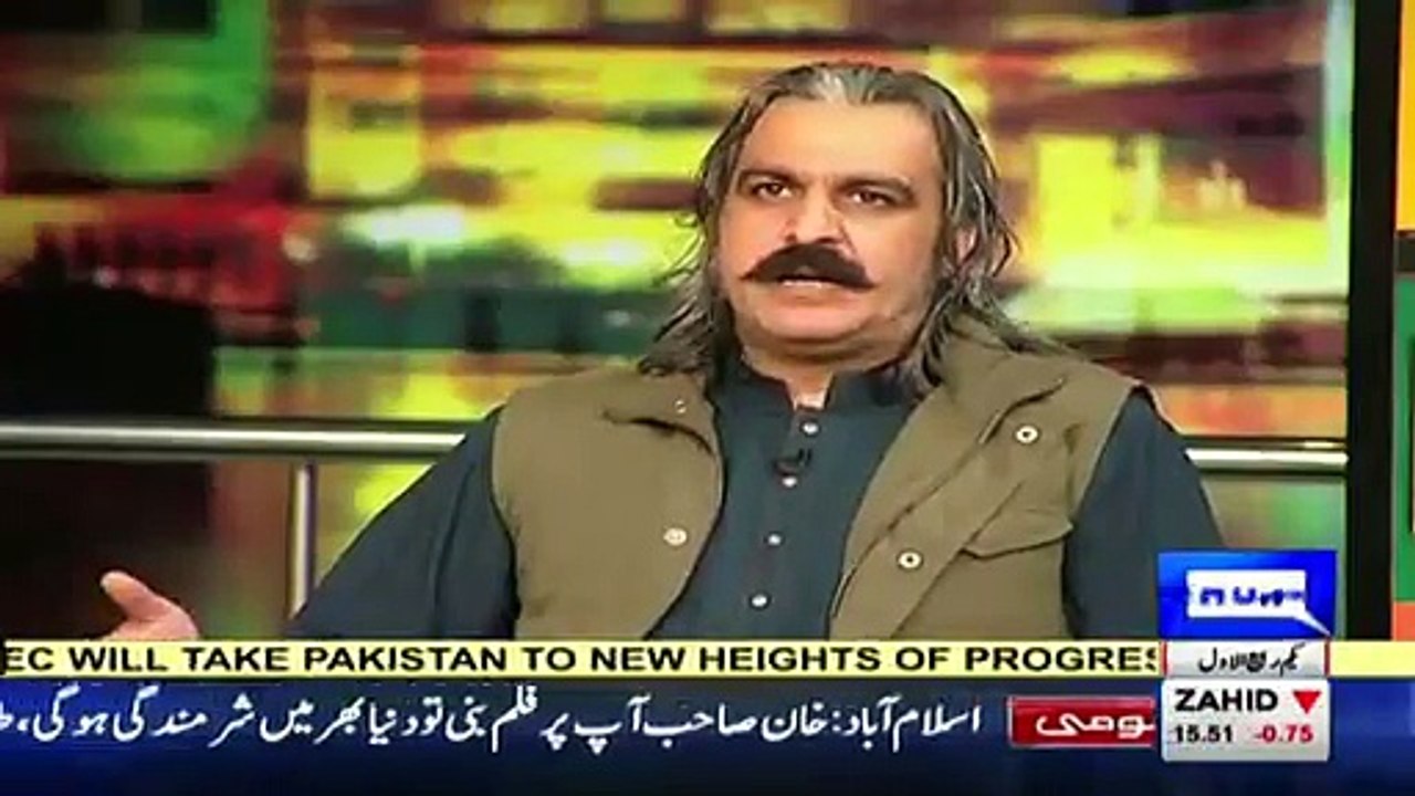 Jogi Baba Ne Ali Amin Gandapur Ko Shehad Ki Bottle Di TO Phir Kia Hua