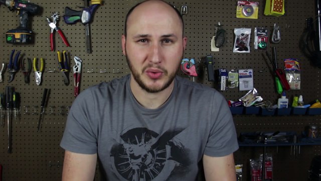 Se libérer de menottes avec une canette de coca !