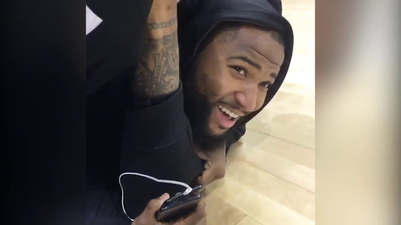 DeMarcus Cousins et Ty Lawson font du catch