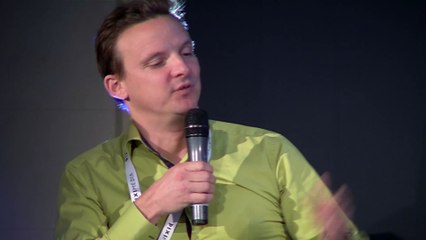 [COLLOQUE 2016] Table Ronde 3 - L'expérience utilisateur nouvelle génération : ceux qui cassent les codes #ConsumerFirst