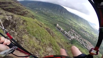 PEOPLE ARE AWESOME 2016 - Paragliding through a tiny gap between two buildings!  2016 HD