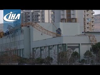 Vinç Okulun Üstüne Devrildi