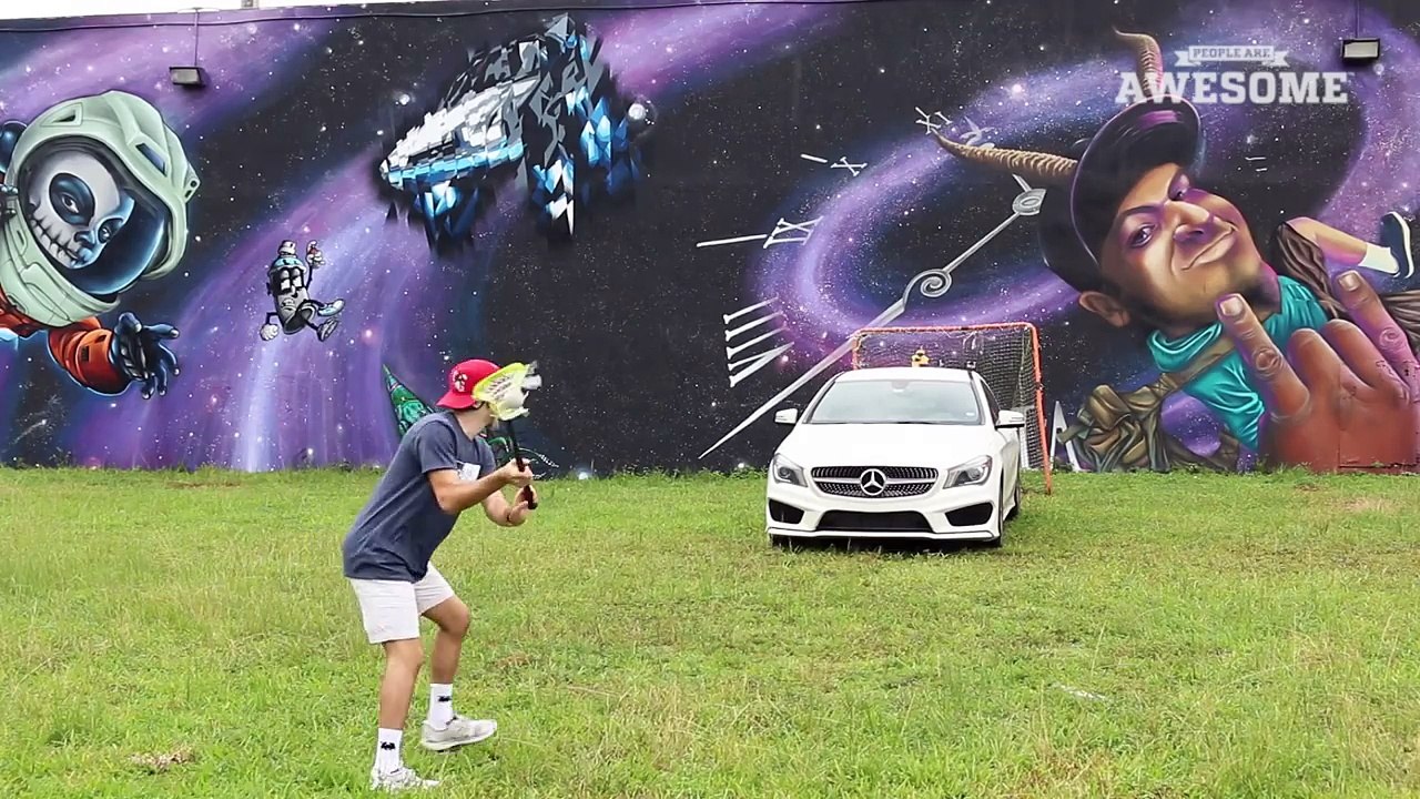 PEOPLE ARE AWESOME 2016 _  (American Sports Edition) _ Football & Basketball Trick Shots HD