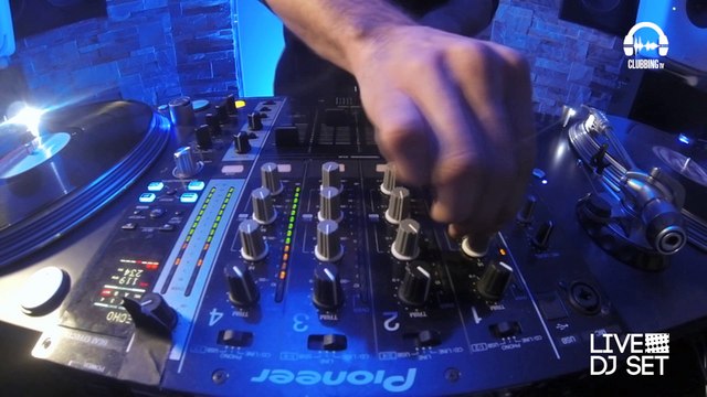 Live DJ Set with Kermit Dee