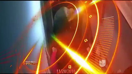 Así un hombre robó una cubeta llena de láminas de oro