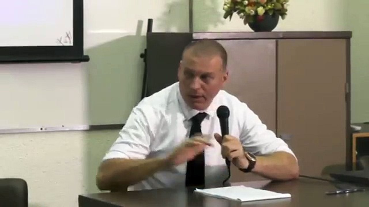 עוד יניב מויאל על עוולות בתי המשפט למשפחה ונוער להשתיק אבות הסובלים התעללות והשפלה בבתי המשפט