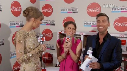 Taylor Swift - Red Carpet Interview - AMA 2012