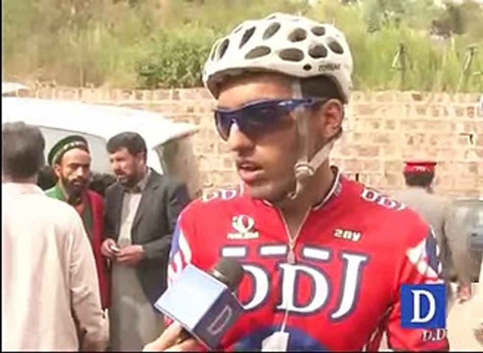 Cyclers Reached at Bani Gala to join PTI protest amid roads blocks