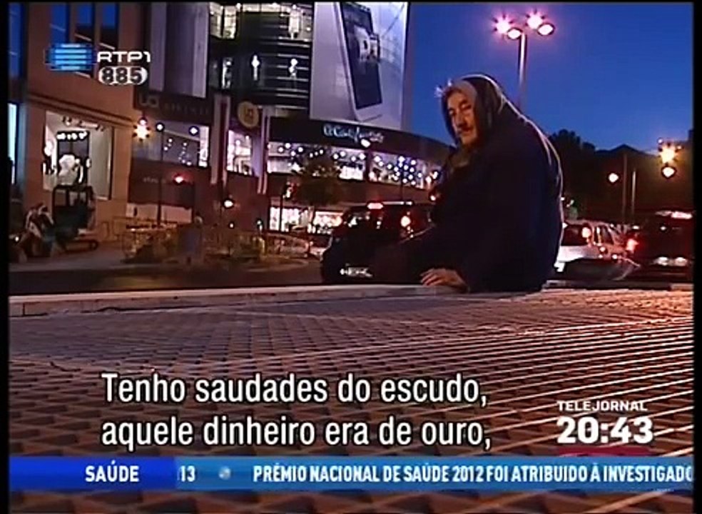 Conheça a HISTÓRIA de EVA DIAS, com 99 anos MENDIGA para os NETOS não PASSAREM FOME!