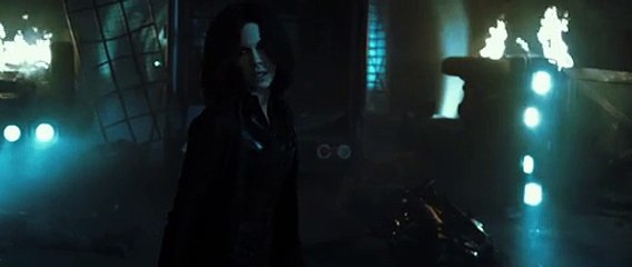 UNDERWORLD GUERRAS DE SANGRE - Tráiler oficial en español