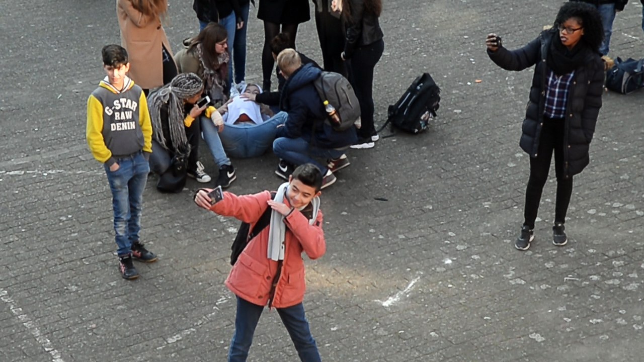 Le tournage de la vidéo du mannequin challenge de St-Ferdinand à Jemappes: