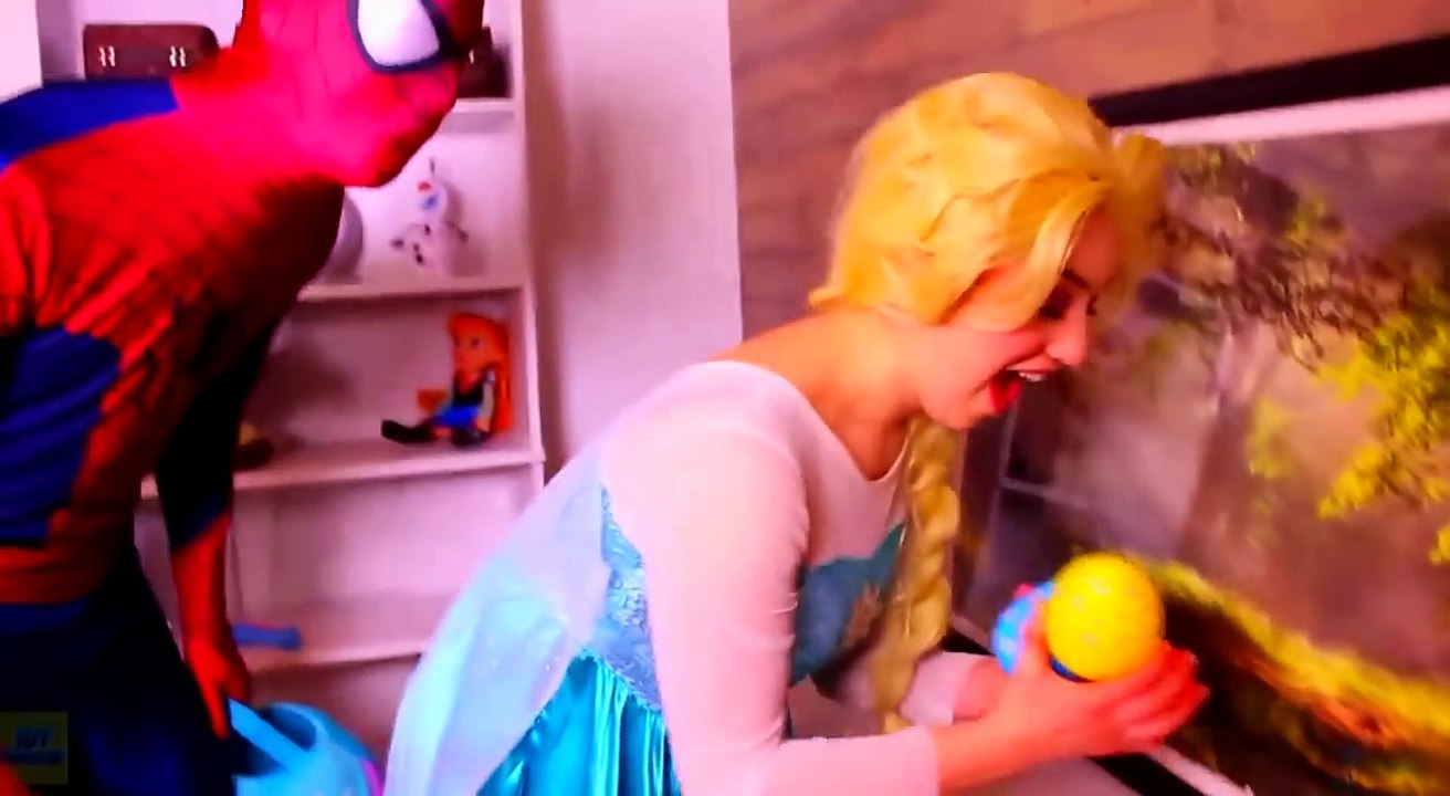 Người Nhện Và Công Chúa tiếp Siêu Anh Hùng Ngoài Đời Thực siêu nhân Phần 2