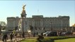 البريطانيون يطالبون الملكة بدفع ثمن ترميم قصر باكنغهام