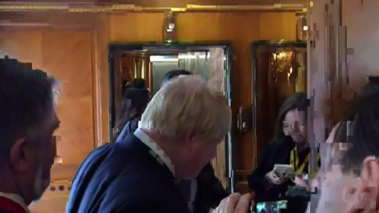Boris Johnson denies privately supporting free movement