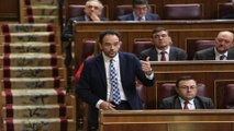 PSOE pide al Gobierno subir SMI para apoyar el déficit