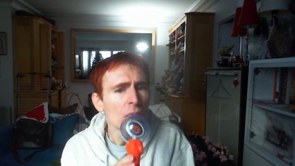 Wiwi égratigne "y es por ti" de Juanes